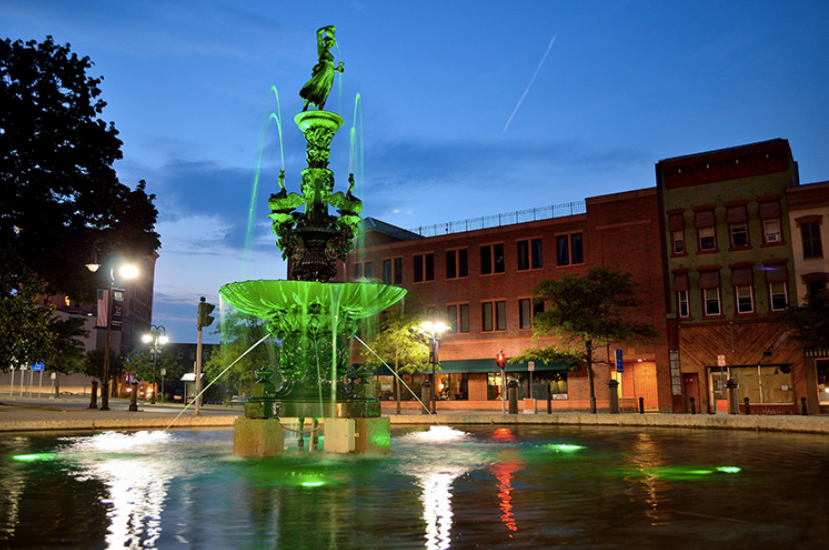 Public Square Water Fountain 
