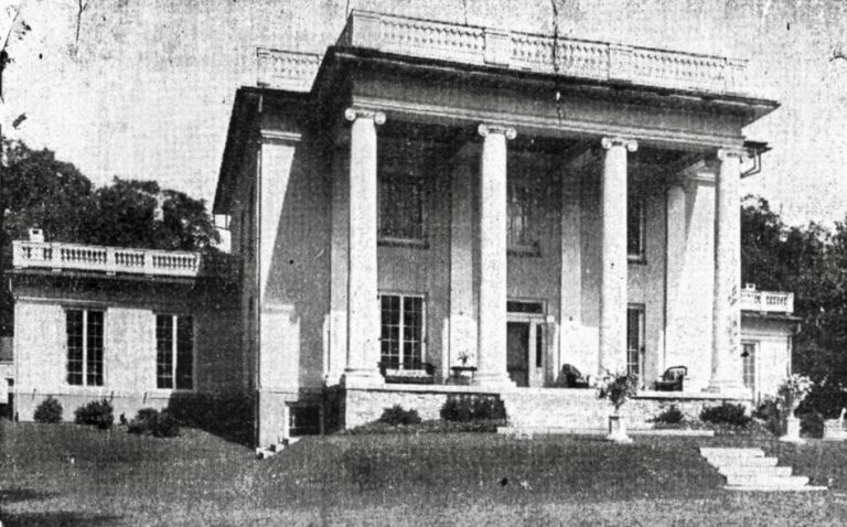 LeRay Mansion - Fort Drum - est c.1825