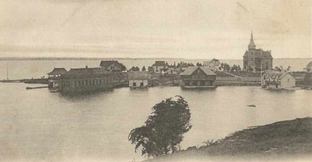 Carleton Island 
