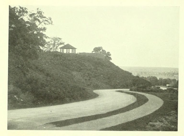 Thompson Park Pinnacle (1902 - Present)