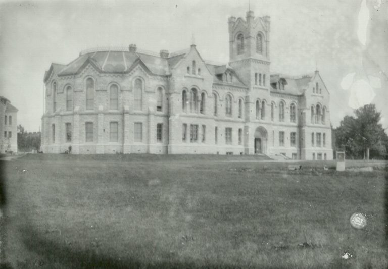 Theological Hall - Queen's University (1880 - Present)