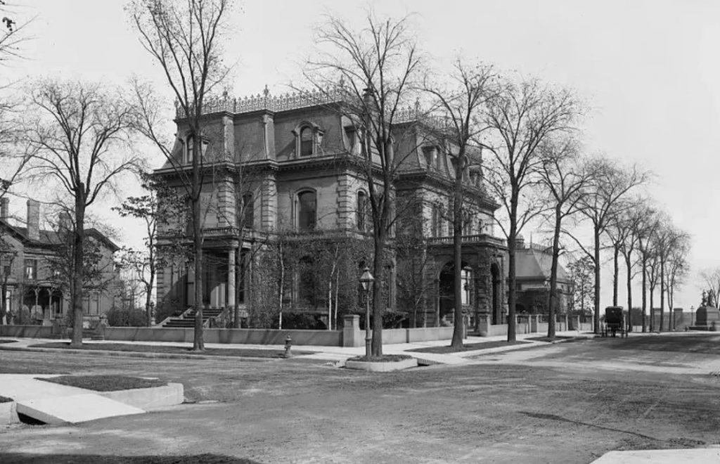 Pullman Mansion 