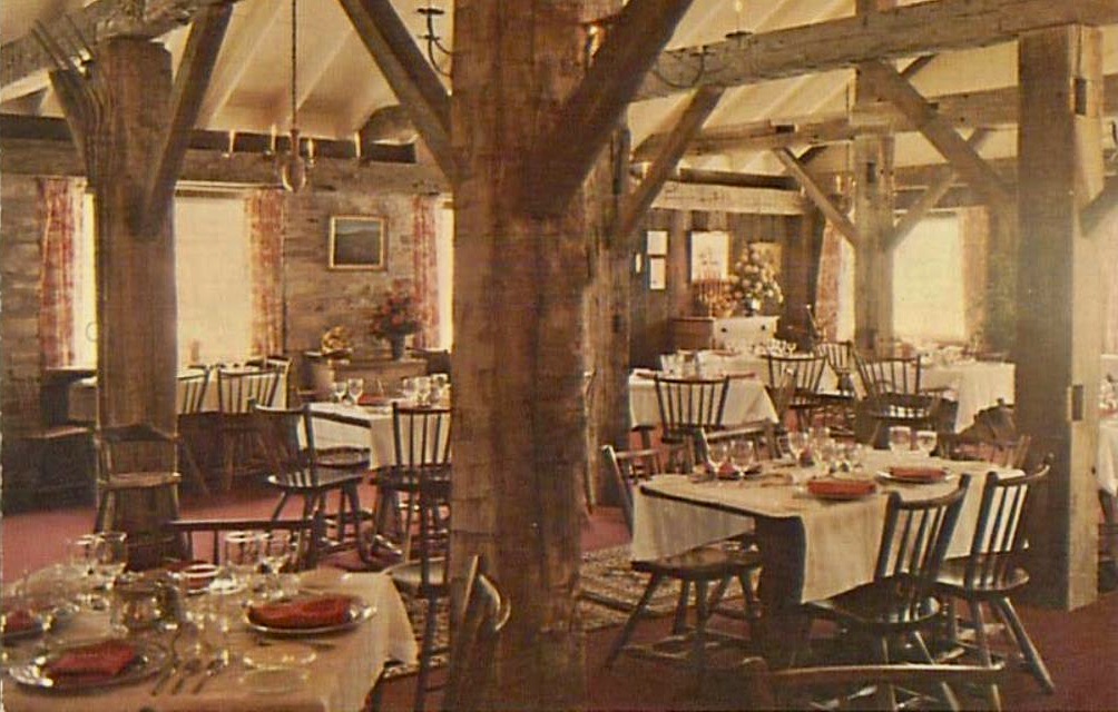 Interior Partridge Berry Inn