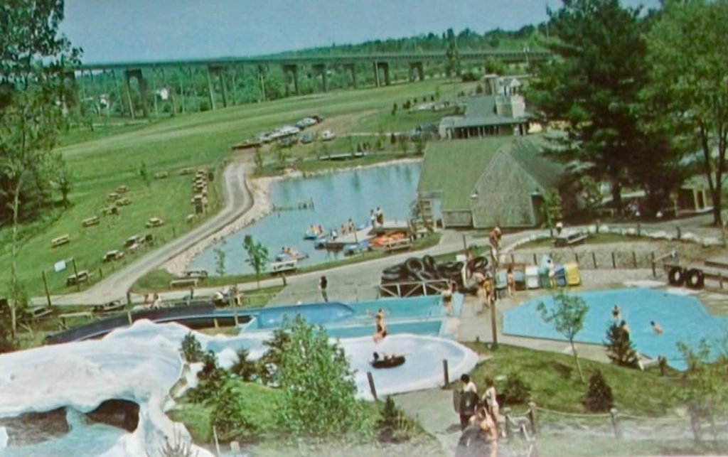 The 1000 Islands Waterfun Village 