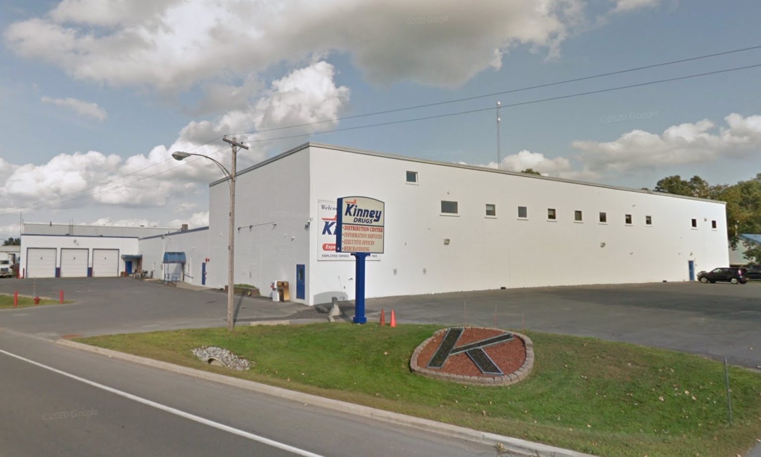 Kinney Drugs Seaway Plaza (1959 2024)