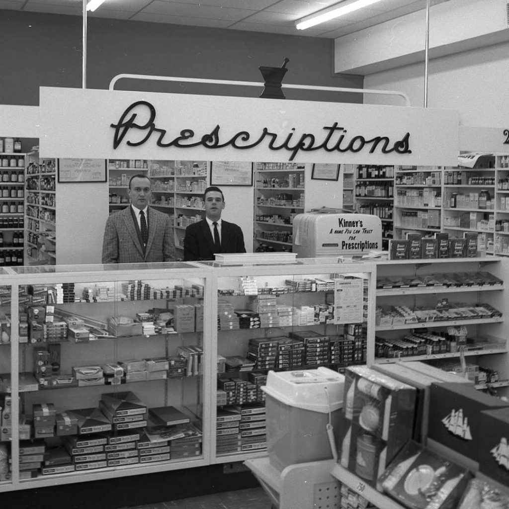 Kinney Drugs - Seaway Plaza (1959 - 2024) - memoryln.net