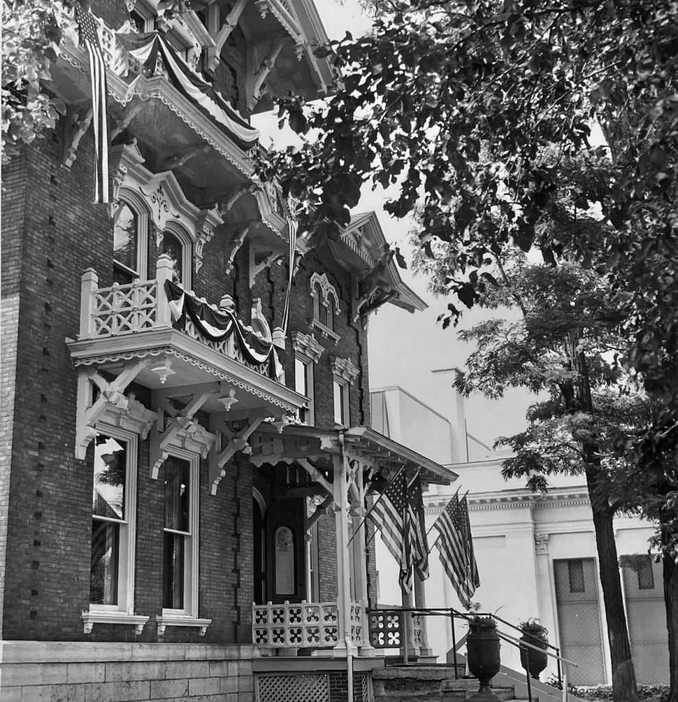 E. Paddock Mansion : Historical Society