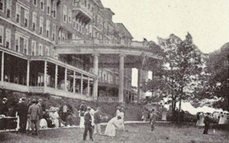 The Frontenac Hotel and Fire (1878 - 1911)