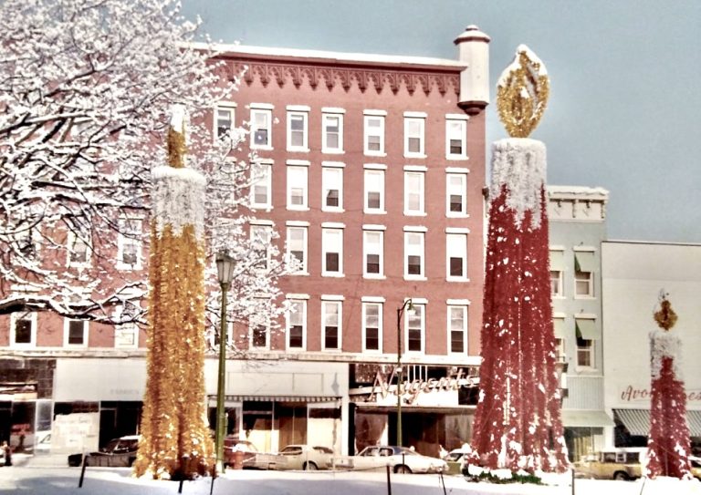 Downtown Watertown Christmas Decorations