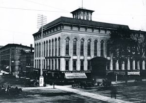 J. T. Ross Fruits Oyster House at Washington Hall -