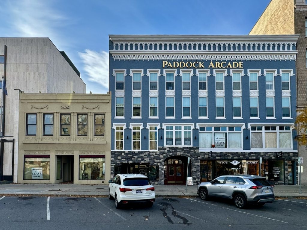 Hungerford Building — 104-106 Washington Street