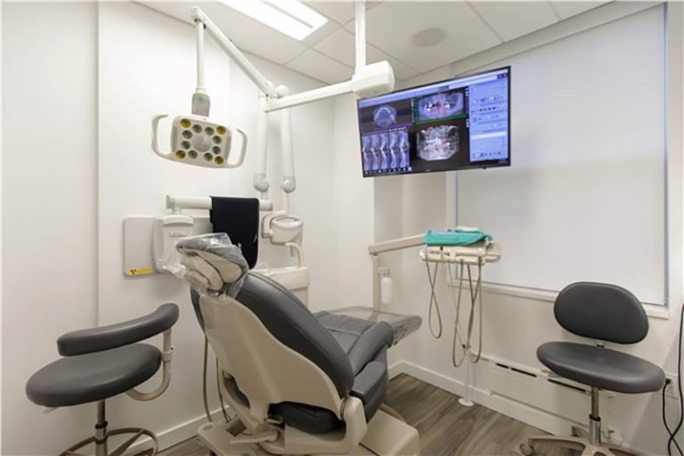 nyc dental implant specialist Manhattan implants center 10 768x512