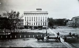 Public Square view of Washington Hall 1536x938 1 -