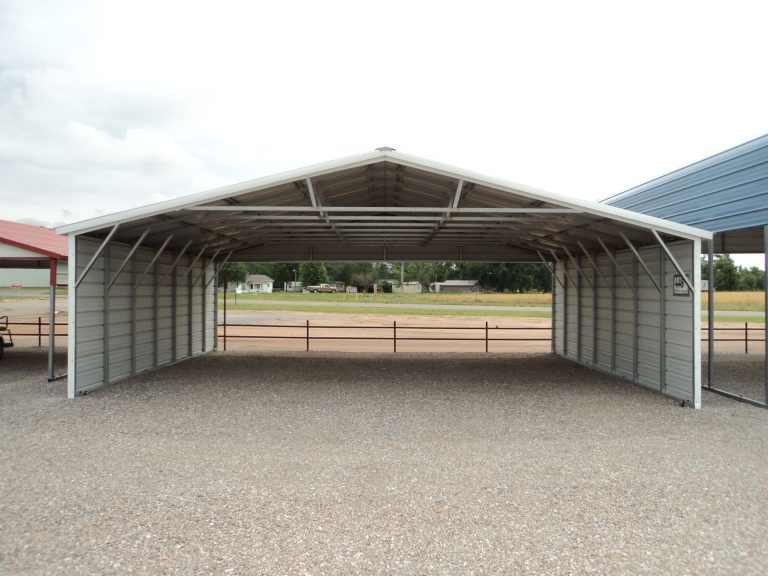 Fully Enclosed Carport 768x576