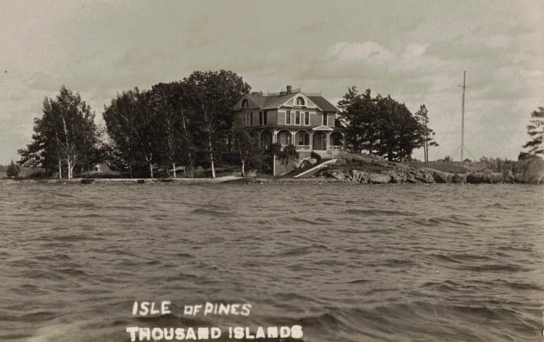 Isle of Pines - 1000 Islands