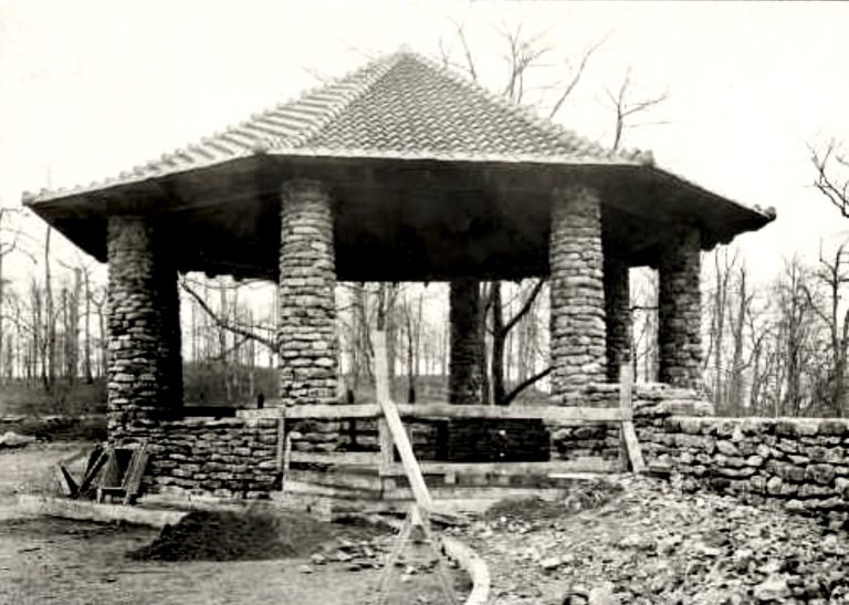 Thompson Park Pinnacle (1902 - Present)