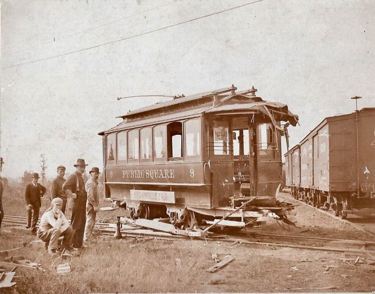 The Watertown Street Railway Co opens in 1891