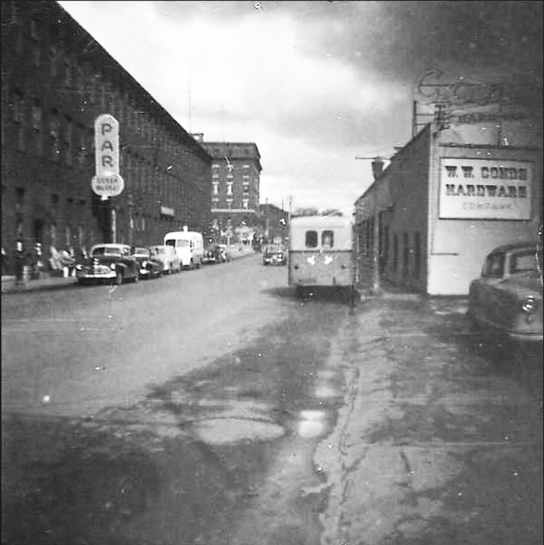 Eames Vacuum Brake - New York Air Brake - Par Super Market 233 Mill St. - Beebee Island